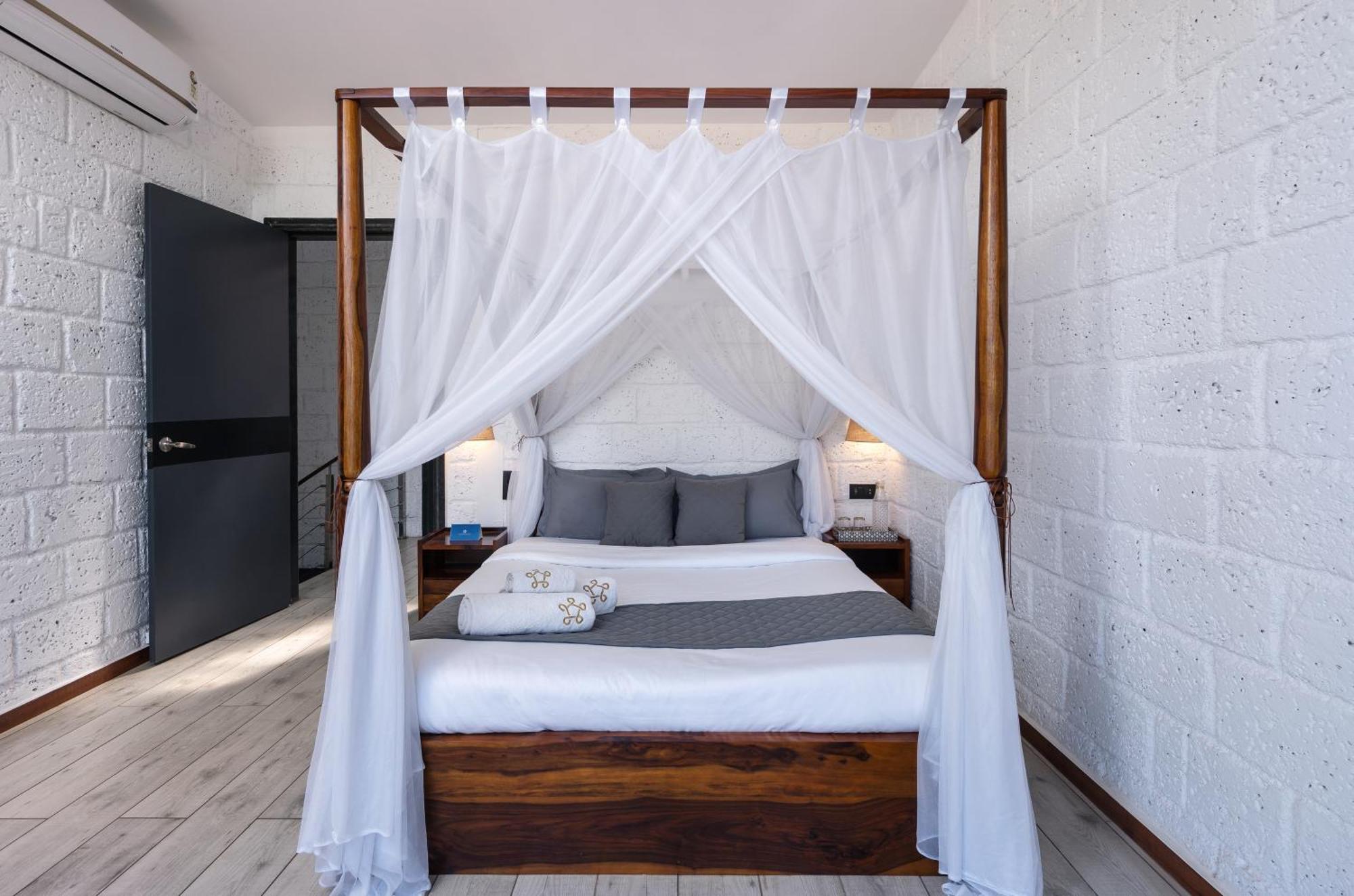 Saffronstays Calvin - 3 Bedroom Pool Villa In Lonavala Εξωτερικό φωτογραφία