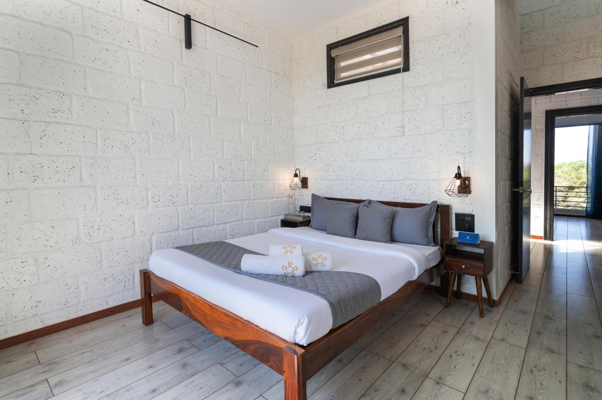 Saffronstays Calvin - 3 Bedroom Pool Villa In Lonavala Εξωτερικό φωτογραφία